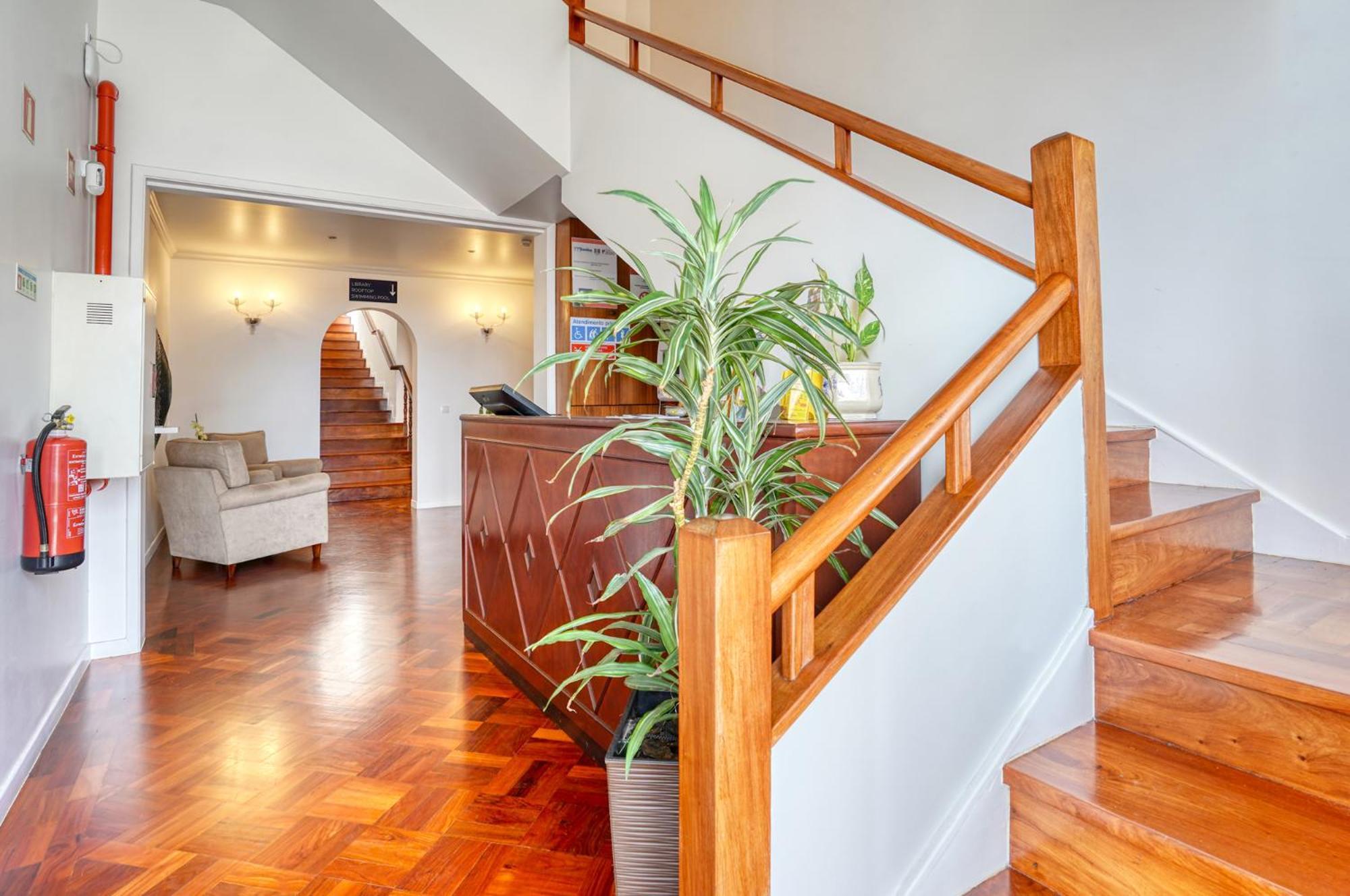 פונשל Vila Camacho Guest House מראה חיצוני תמונה